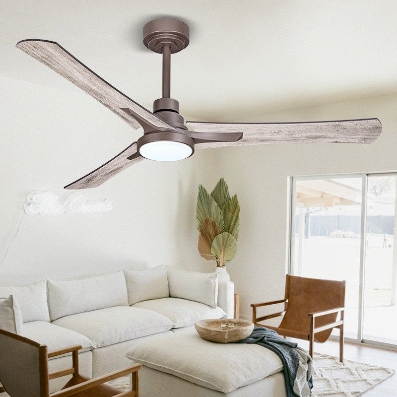 Custom Adjustable Light Ceiling Fan , 3 Reversible Blade Ceiling Fan With Light And Remote