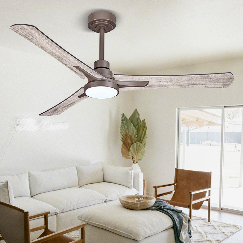 Custom Adjustable Light Ceiling Fan , 3 Reversible Blade Ceiling Fan With Light And Remote